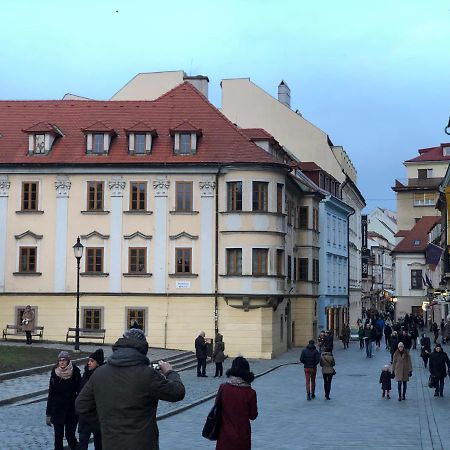 Pleasant Apartment Under The Bratislava Castle Bagian luar foto