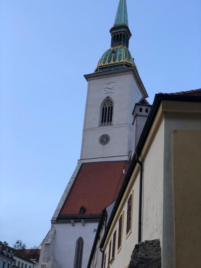 Pleasant Apartment Under The Bratislava Castle Bagian luar foto