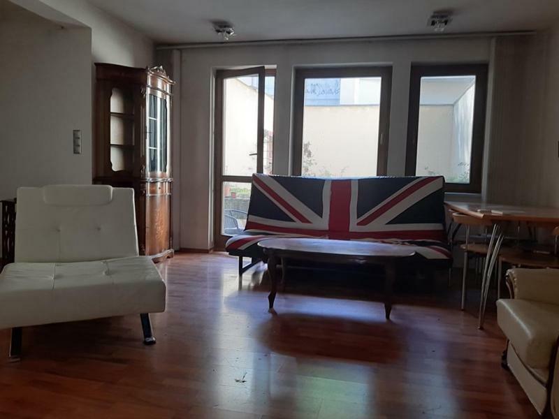 Pleasant Apartment Under The Bratislava Castle Bagian luar foto